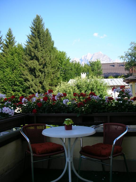 Cafe Rainer Daire Sankt Johann in Tirol Dış mekan fotoğraf
